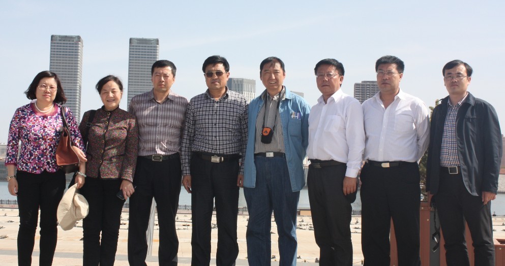 交通運輸部及中國公路建設(shè)行業(yè)協(xié)會領(lǐng)導視察我集團路橋公司工作