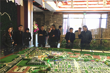 東盟中小企業(yè)發(fā)展委員會主席陳杰克 一行赴涇河新城考察、座談