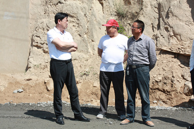 基泰各公司組織“夏送清涼”慰問(wèn)活動(dòng)