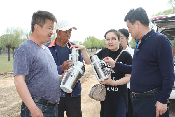 一聲辛苦了！溫暖你的心~ 集團(tuán)各單位開展慰問一線勞動(dòng)者活動(dòng)