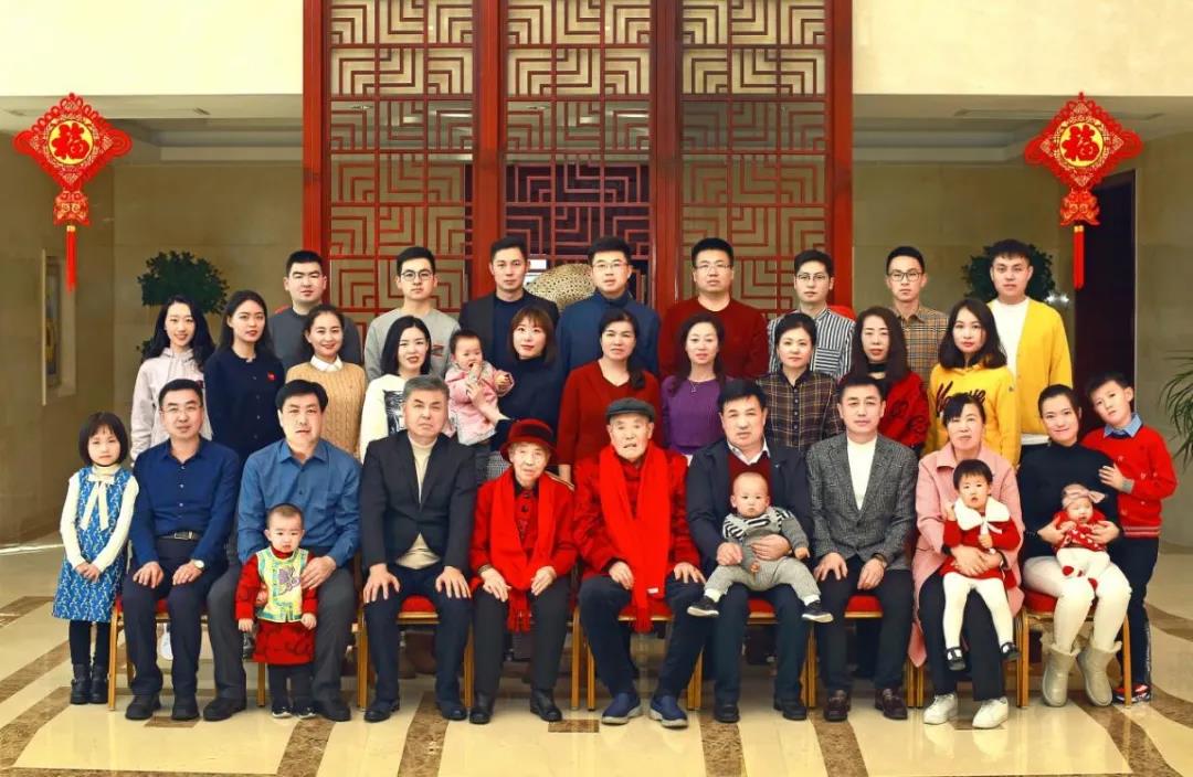 三好不如一聯(lián)手——全國文明家庭:李學(xué)彥家庭故事分享